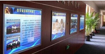透明玻璃贴喷绘